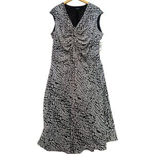 Evan-Picone Women's Shift Midi Dress Sleeveless Size 22W Black White Leopard